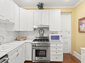 261 Commonwealth Avenue 5, Boston MA 02116
