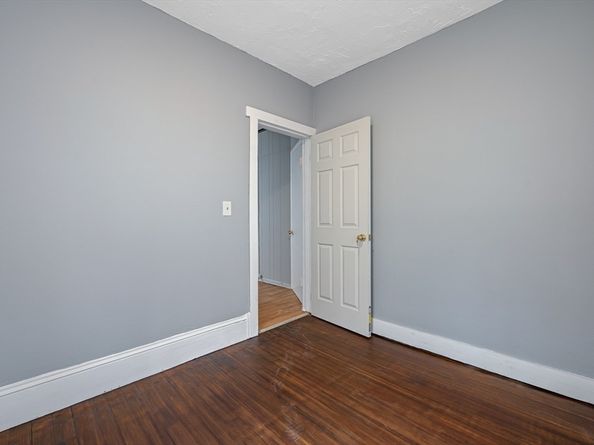 9 Forestdale Rd, Worcester MA 01605