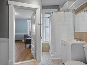 9 Forestdale Rd, Worcester MA 01605