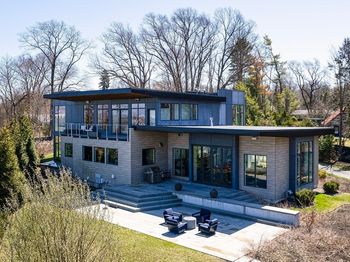 85 Forbes Rd