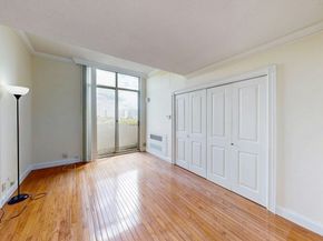 33 Pond Ave PH1207, Brookline MA 02445