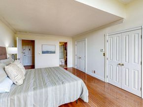 33 Pond Ave PH1207, Brookline MA 02445