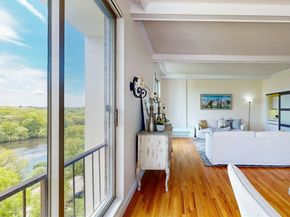 33 Pond Ave PH1207, Brookline MA 02445