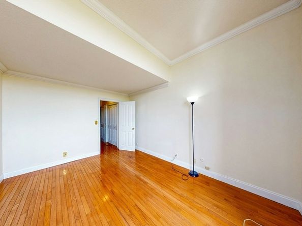 33 Pond Ave PH1207, Brookline MA 02445