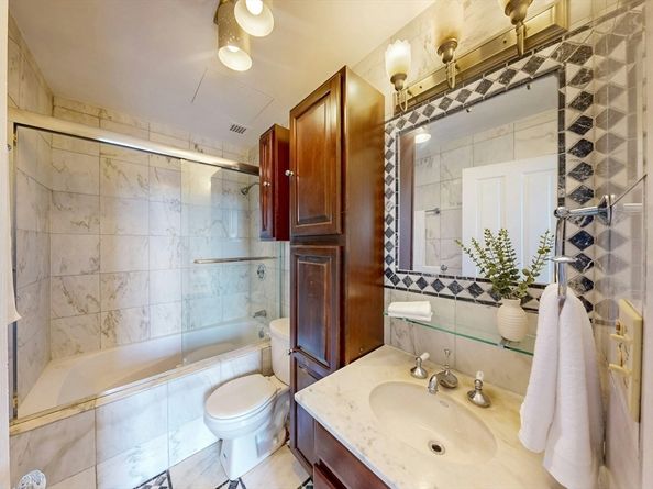 33 Pond Ave PH1207, Brookline MA 02445
