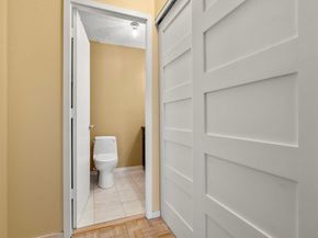 33 Pond Ave 419, Brookline MA 02445
