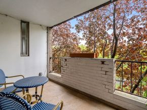 33 Pond Ave 419, Brookline MA 02445