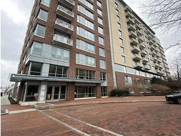 100 Station Lndg 702, Medford MA 02155