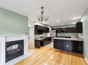 1105 Ridgefield Cir B, Clinton MA 01510