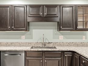 1105 Ridgefield Cir B, Clinton MA 01510