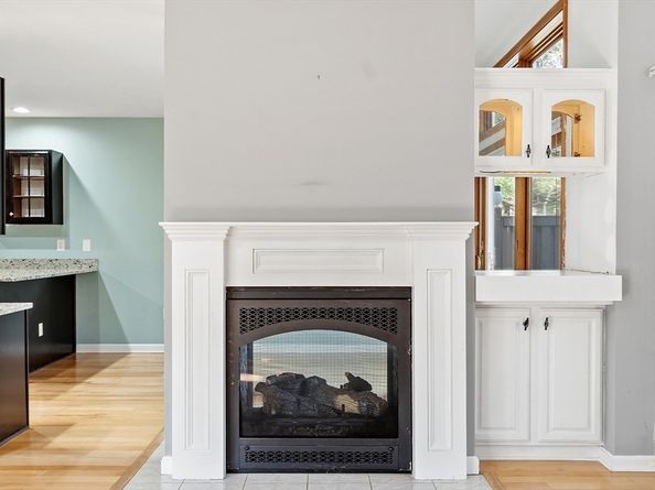 1105 Ridgefield Cir B, Clinton MA 01510