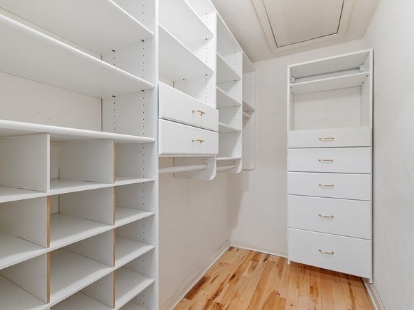 1105 Ridgefield Cir B, Clinton MA 01510