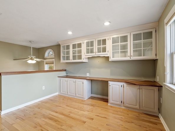 1105 Ridgefield Cir B, Clinton MA 01510