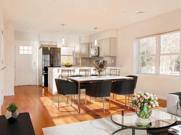 12 Finch Street 12, Boston MA 02126