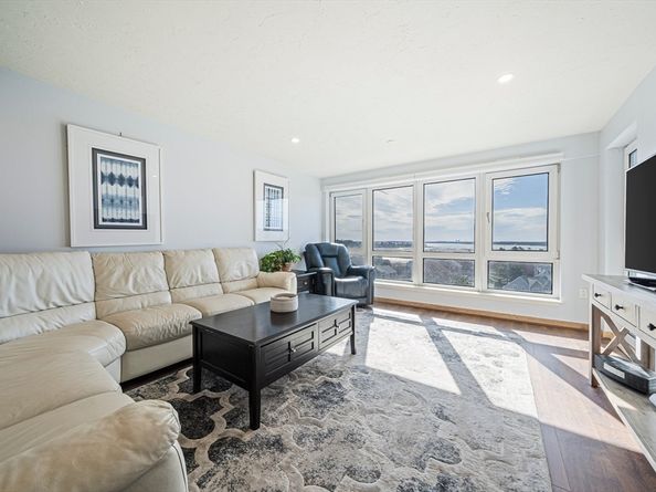 1001 Marina Drive 612, Quincy MA 02171
