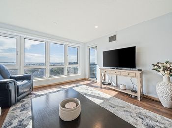 1001 Marina Drive
