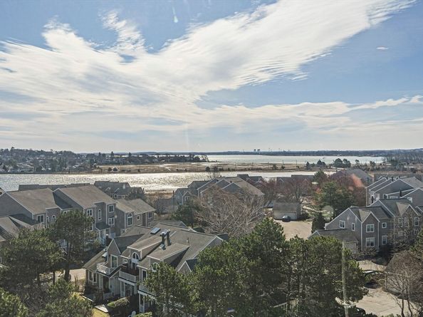 1001 Marina Drive 612, Quincy MA 02171
