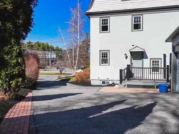 646 Newton St 2, Brookline MA 02467
