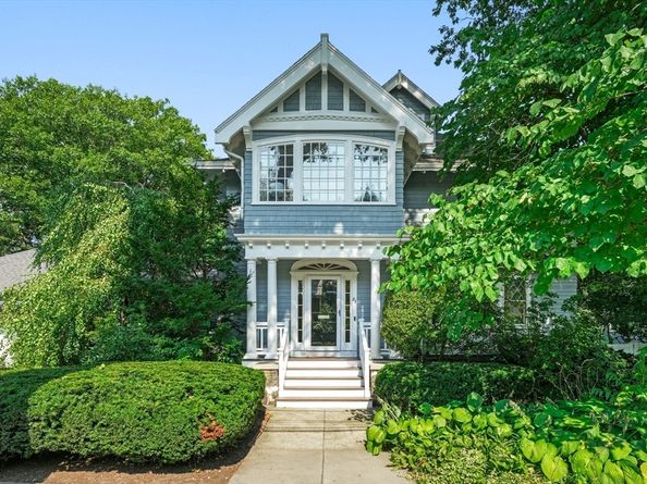 85 Williston Rd, Brookline MA 02445