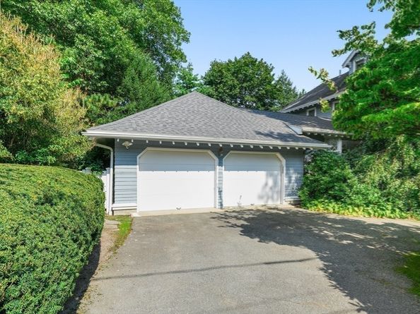 85 Williston Rd, Brookline MA 02445