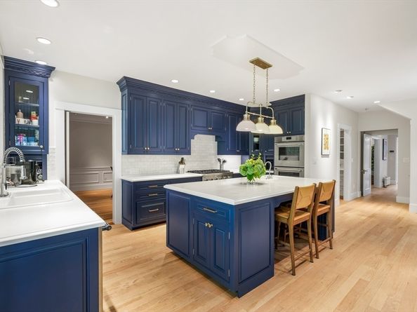 85 Williston Rd, Brookline MA 02445