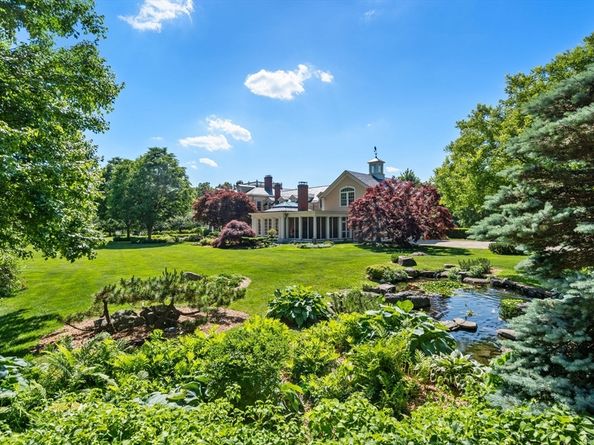 495 Hugh Cargill Rd, Concord MA 01742