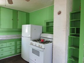 60 11th St, Wareham MA 02538
