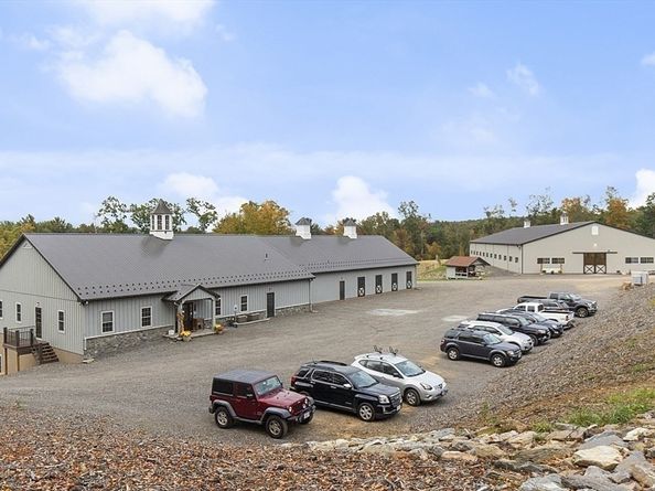 96 Hudson Rd, Bolton MA 01740