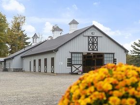 96 Hudson Rd, Bolton MA 01740