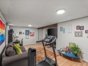 49 Ashcroft Rd, Sharon MA 02067