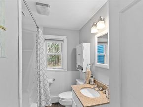 49 Ashcroft Rd, Sharon MA 02067