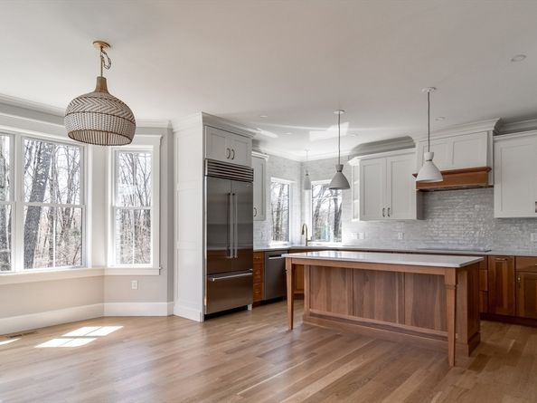 2 Emerald Drive, Hopkinton MA 01748