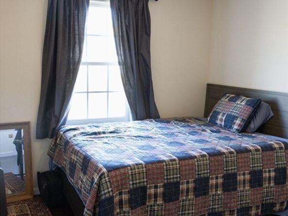 12 Hamilton Way, Holbrook MA 02343
