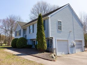 12 Hamilton Way, Holbrook MA 02343