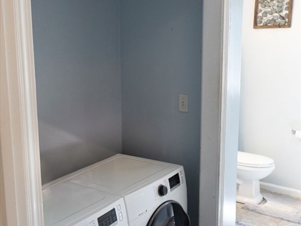 12 Hamilton Way, Holbrook MA 02343