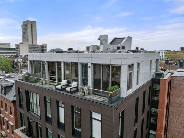 7 East Springfield PH6, Boston MA 02118