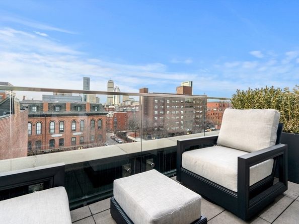7 East Springfield PH6, Boston MA 02118