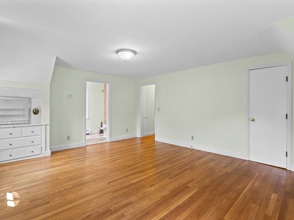 141 Lovell Road, Holden MA 01520