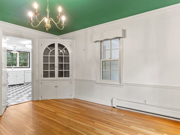 141 Lovell Road, Holden MA 01520