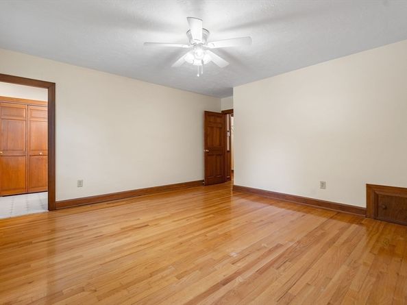 10 Sumac Circle, Holden MA 01520