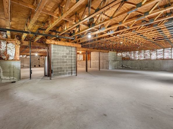 10 Sumac Circle, Holden MA 01520