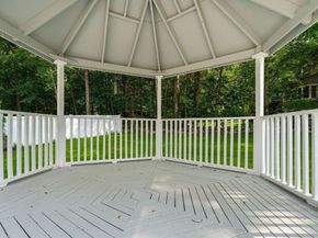 10 Sumac Circle, Holden MA 01520