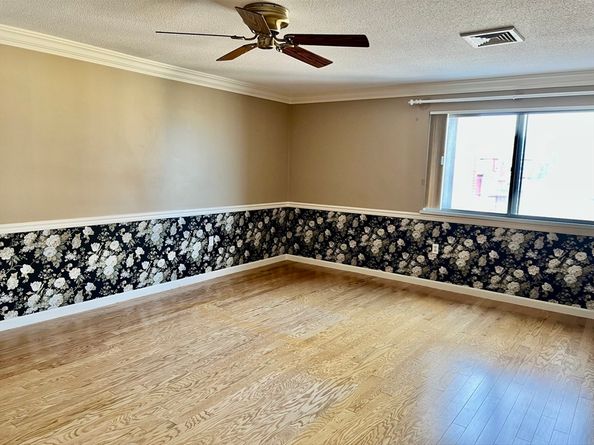 295 Lynn Shore Drive 401, Lynn MA 01902