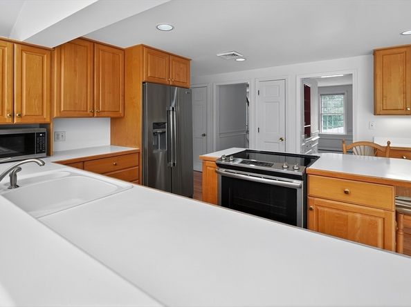 78 Old Pasture, Cohasset MA 02025