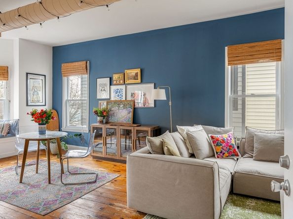10 Cottage St 2, Boston MA 02128