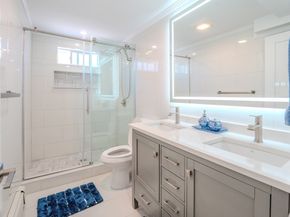 27 Addison St, Gloucester MA 01930