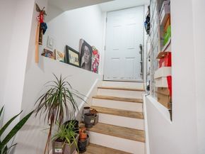 27 Addison St, Gloucester MA 01930