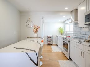 27 Addison St, Gloucester MA 01930