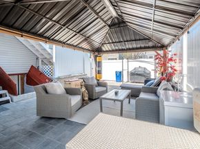27 Addison St, Gloucester MA 01930