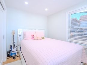 27 Addison St, Gloucester MA 01930